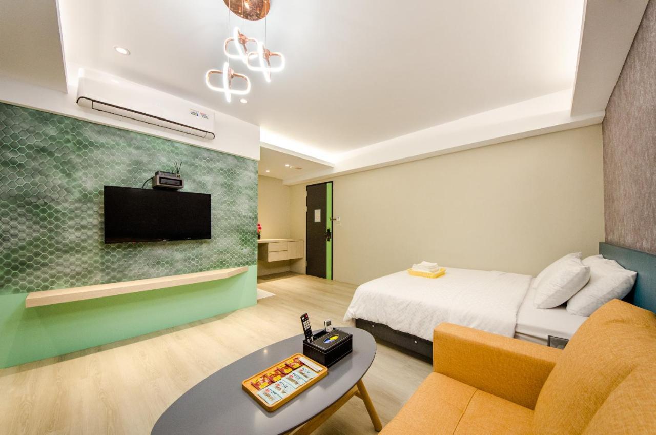 安尼赫時尚旅店 Anich Fashion Inn I 墾丁大街 I 親子遊戲區 I 停車位 Luaran gambar